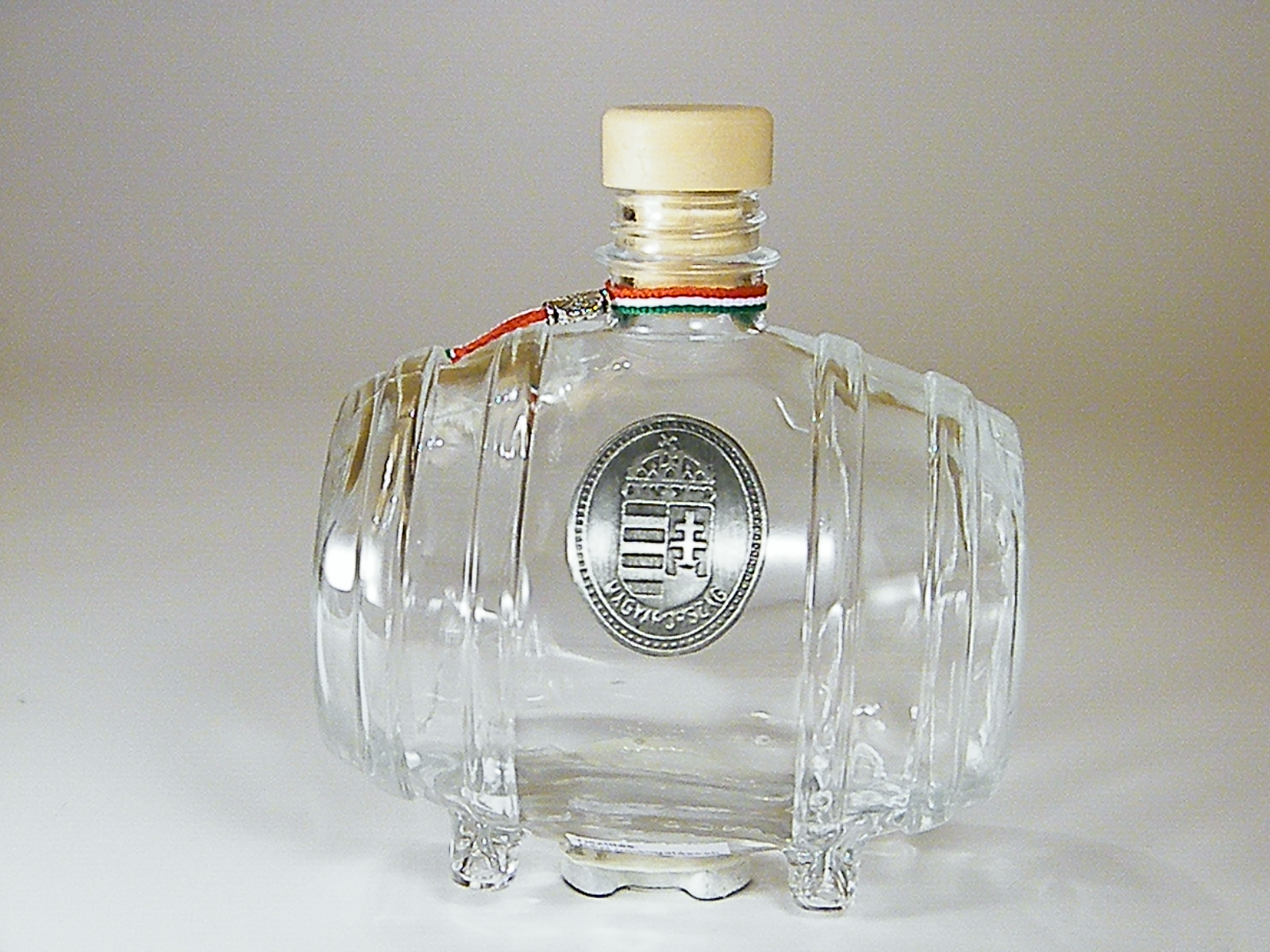 Üveghordó ón címerrel 0,5 liter Üveghordó ón címerrel 0,5 liter