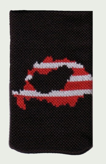 Mobiltartó -Fekete színű árpádsávos Nagy- Magyarországos textil (6X11cm) Mobiltartó -Fekete színű árpádsávos Nagy- Magyarországos textil (6X11cm)