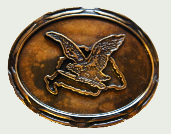 Világos bronz Nagy-Magyarországos nagy turulos övcsat (7,5 X 6,5cm) Világos bronz Nagy-Magyarországos nagy turulos övcsat (7,5 X 6,5cm)