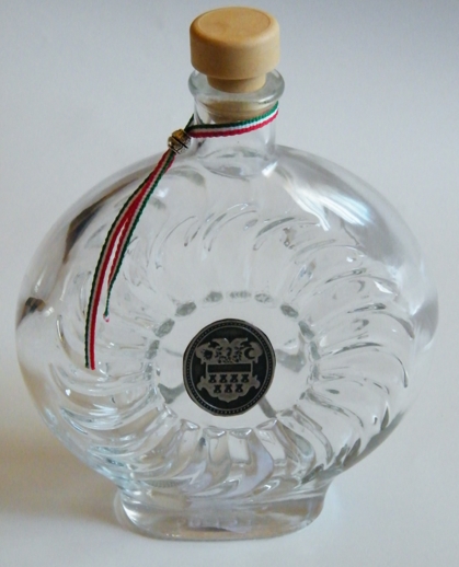 Boros üvegkulacs ón Erdély címerrel 0,5l Boros üvegkulacs ón Erdély címerrel 0,5l