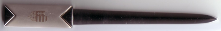 Levélbontó címeres 16cm III. Levélbontó címeres 16cm III.