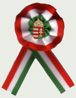 Címer jelvényes kokárda Címer jelvényes kokárda