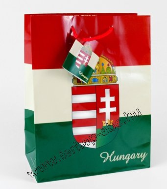 Magyar címeres piros-fehér-zöld dísztasak - Kattintásra bezárul