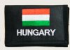 Textil p�nzt�rca nemzeti sz�nű Hungary felirattal (13X9,5cm)