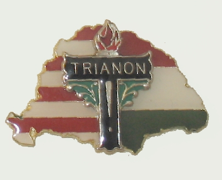 Nagy-Magyarorsz�gos osztott, Trianon keresztes jelv�ny (39x24 mm)
